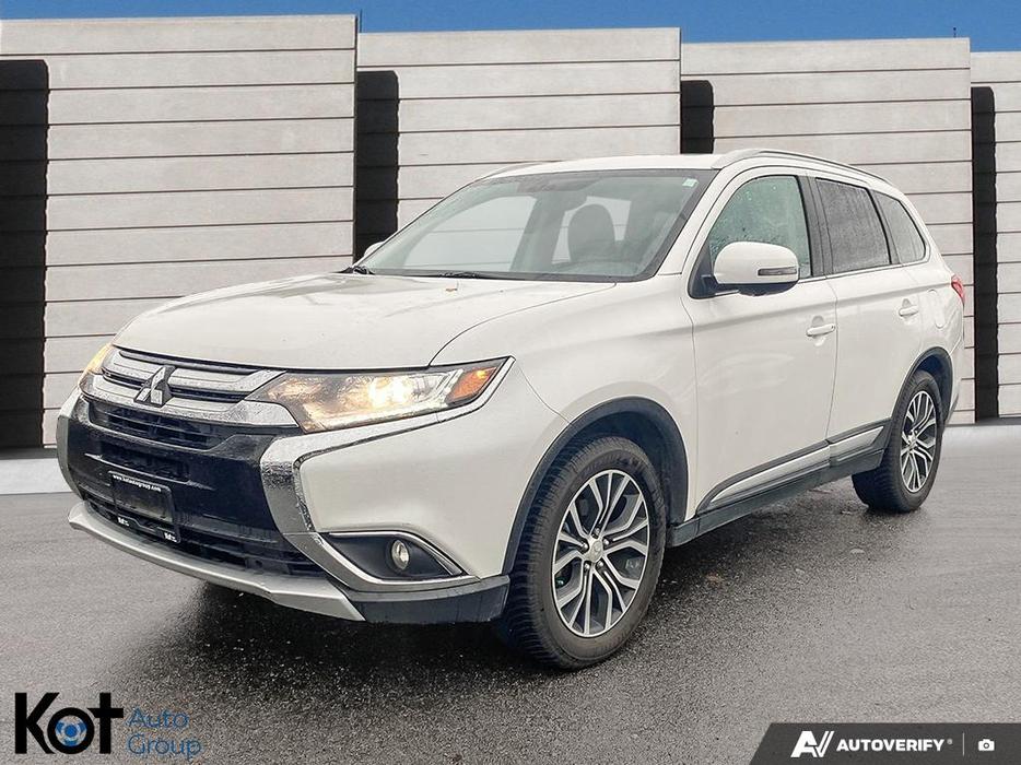 2017 Mitsubishi Outlander ES BACKUP CAMERA! BLUETOOTH! display photo