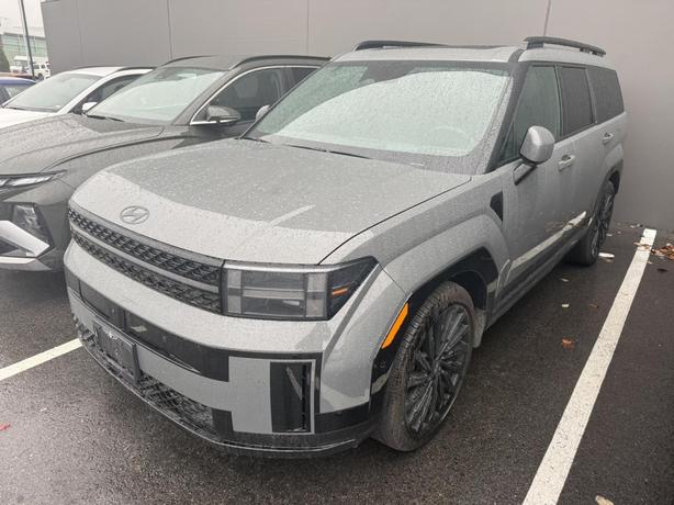 2025 Hyundai Santa Fe Ultimate Calligraphy FULLY LOADED! LEATHER! SUNROOF! BLIND image 2