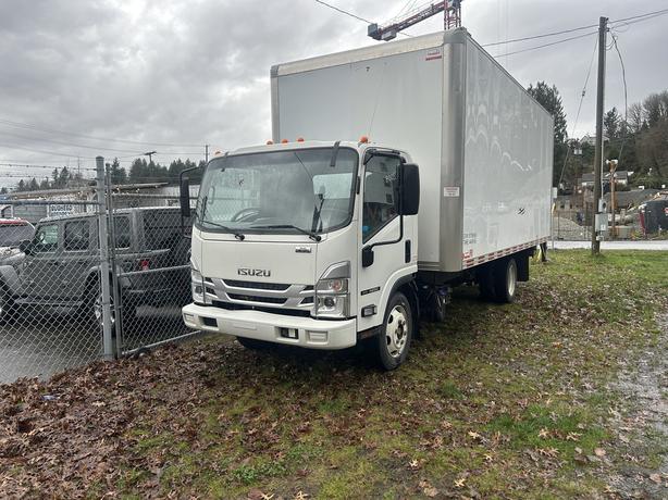 2023 Isuzu NRR image 1