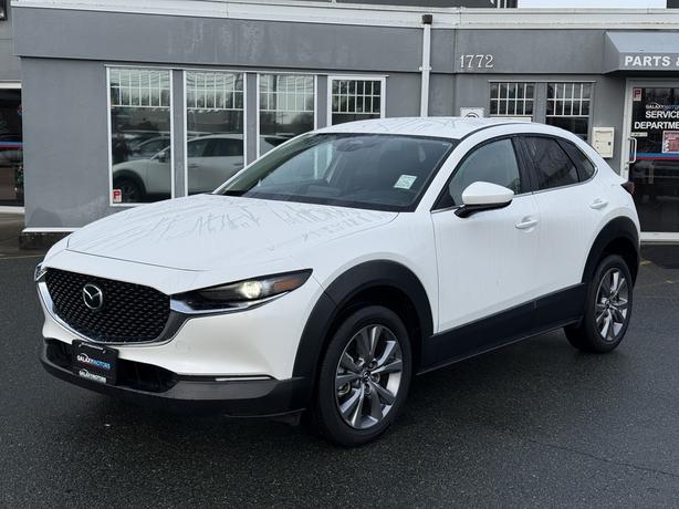 2024 Mazda CX-30 GS AWD - Leather Shift Knob & Heated Seats image 1