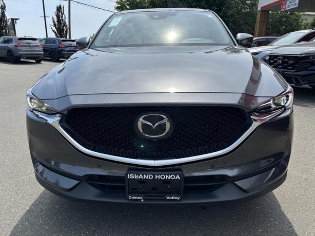 2021 Mazda CX-5 Signature image 2