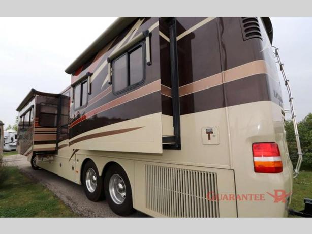 Used 2010 Monaco Camelot 42PDQ image 6