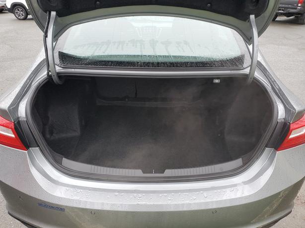 2024 Chevrolet Malibu 1LT - No Accidents, Heated Seats image 8