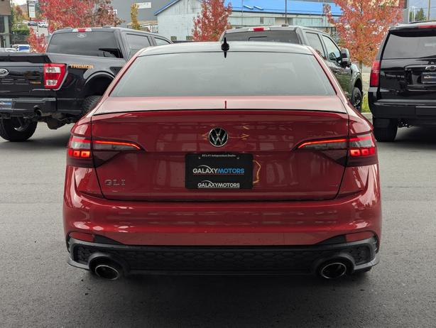 2022 Volkswagen Jetta GLI GLI - No Accidents, Leather, Sunroof image 7
