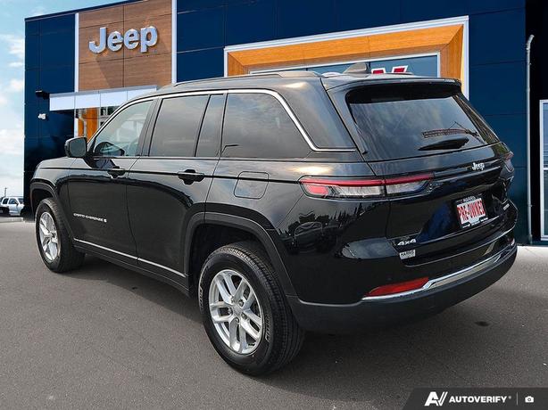 2024 Jeep Grand Cherokee Laredo 4x4 Sport Utility | One Owner | No Reported Acci image 4