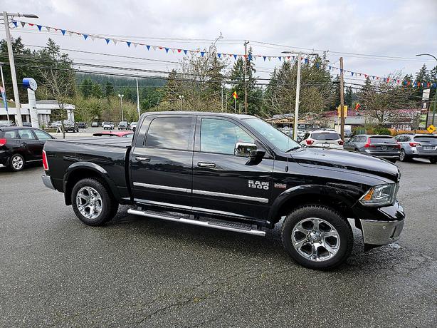 2016 Ram  1500 Laramie image 1