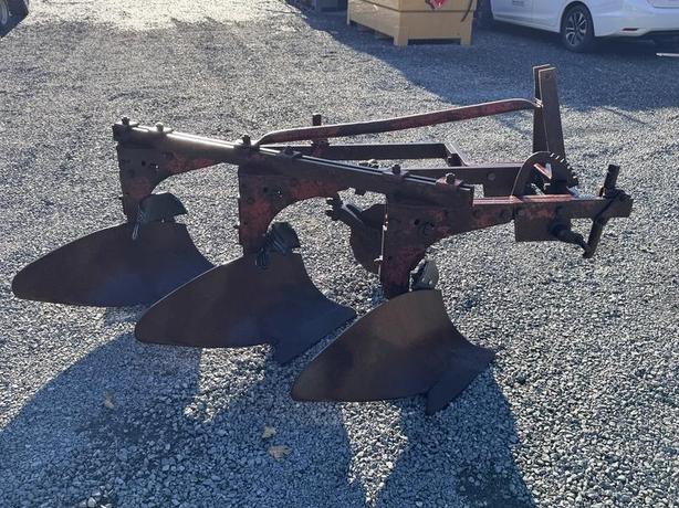 1999 INTERNATIONAL 3 Blade Plow image 4