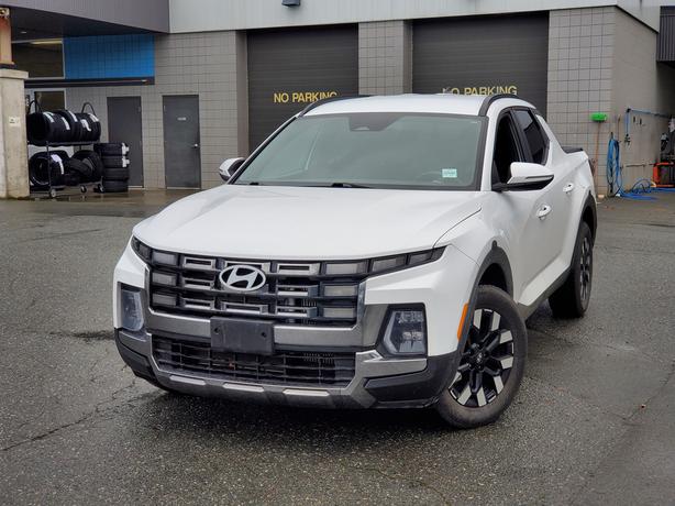 2025 Hyundai Santa Cruz Preferred AWD - No Accidents, Low Kms image 1