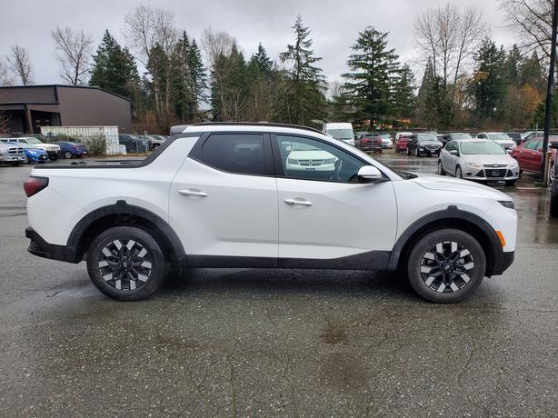 2025 Hyundai Santa Cruz Preferred AWD - No Accidents, Low Kms image 5