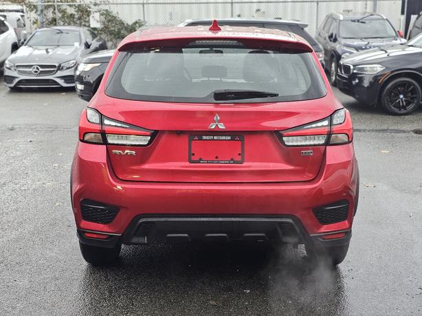 2021 Mitsubishi RVR ES AWC image 5