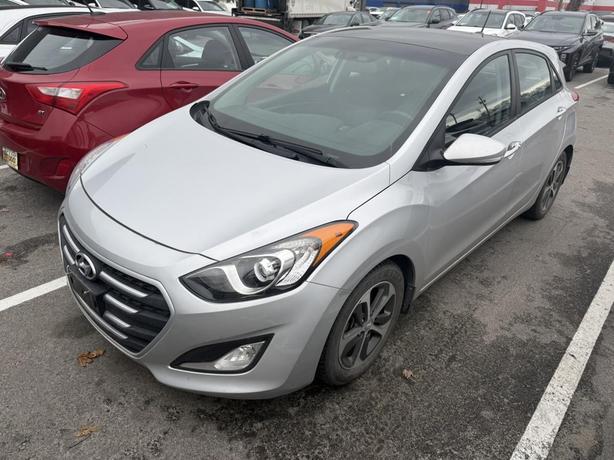 2016 Hyundai Elantra GT GLS ! SUNROOF! HEATED SEATS! BLUETOOTH! image 2