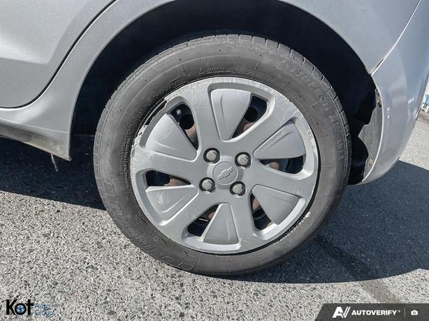 2016 Chevrolet Spark LS image 6