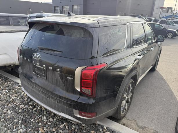 2022 Hyundai Palisade Luxury ! LEATHER! SUNROOF! BLINDSPOT! LANE KEEP ASSIST! image 3