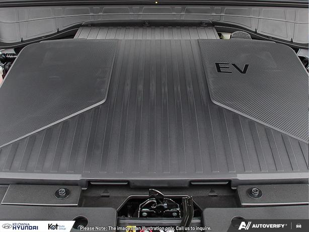 2026 Hyundai Kona Electric Preferred Electric demo image 6
