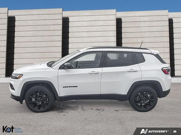 2025 Jeep Compass Altitude ! AUTO HIGH BEAMS! BLINDSPOT! BACKUP CAMERA! FORWARD  image 3