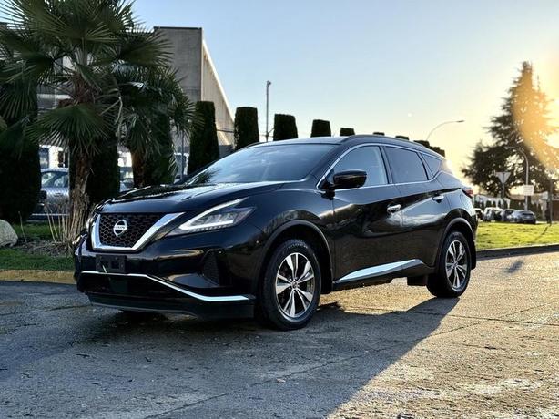 2021 Nissan Murano SV AWD with Moonroof and 360° Camera image 4