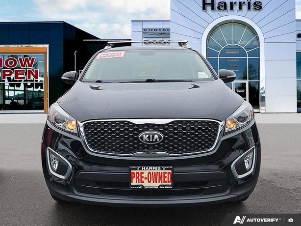 2016 Kia Sorento 2.4L LX | Low KM | Heated Seats! image 2