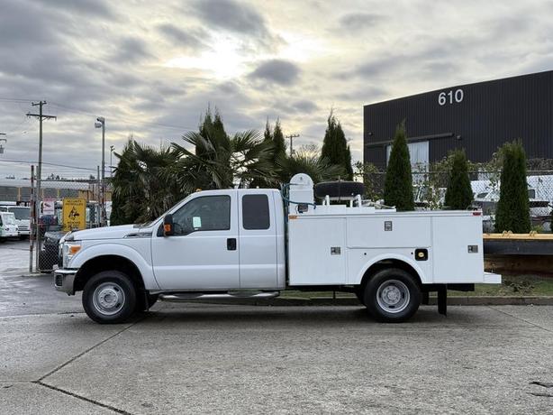 2013 Ford F-350 SD Service Truck 4WD image 6