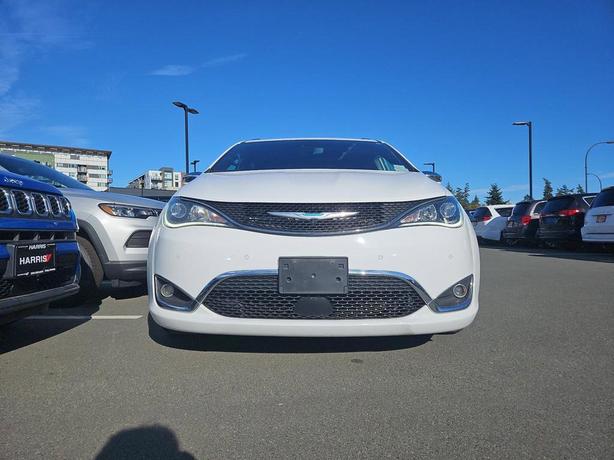 2020 Chrysler Pacifica Hybrid Limited | Remote Start | Cruise Control! image 2