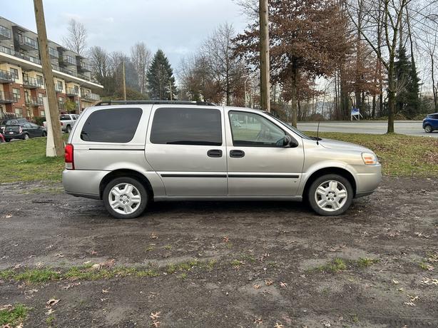 2006 Chevrolet Uplander image 2