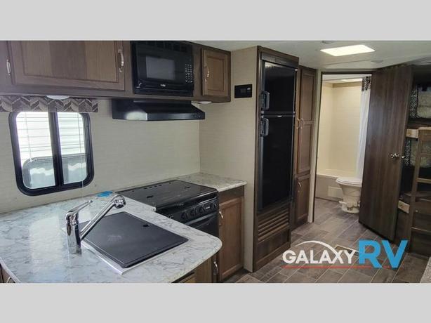 Used 2018 Keystone RV Bullet 272BHSWE image 6