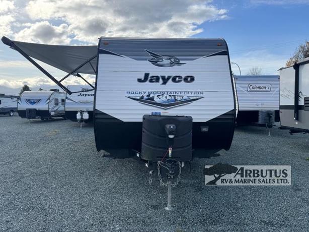 Used 2022 Jayco Jay Flight SLX Western Edition 212QBW image 2