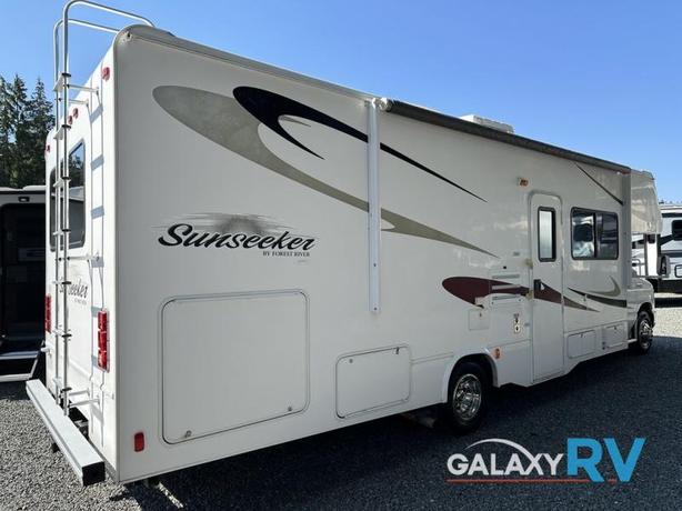 Used 2010 Forest River RV Sunseeker 2860DSFord image 4