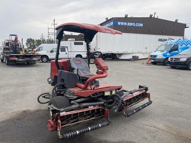 2011 Toro Reelmaster 3100-D Triplex Ride on Reel Mower image 7