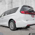 2024 Chrysler Pacifica Touring-L | Power Liftgate | Power Sliding Doors | Remote thumbnail image 3