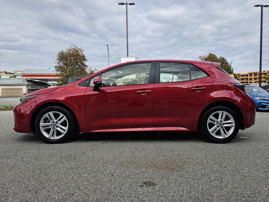 2021 Toyota Corolla Hatchback SE - One Owner, Forward Collision Mitigation display photo