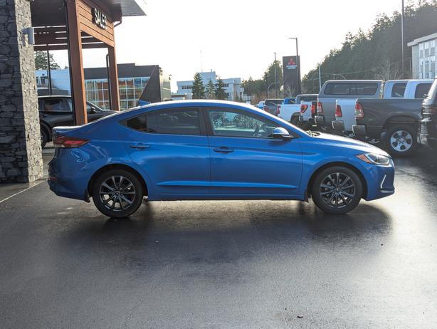 2017 Hyundai Elantra GL - Heated Seats/Steering Wheel, Phone Projection image 5