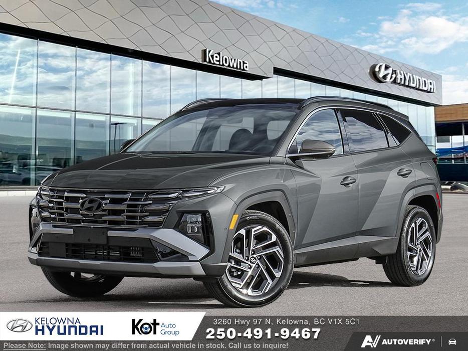 2025 Hyundai Tucson Hybrid Ultimate Hybrid demo display photo