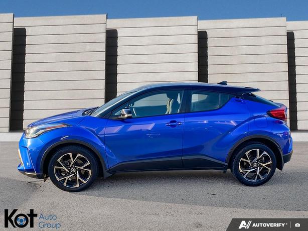 2021 Toyota C-HR Xle Premium BLUETOOTH APPLE CARPLAY! HEATED SEATS! image 3