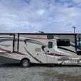 Used 2014 Coachmen RV Pursuit 29 SB thumbnail image 4