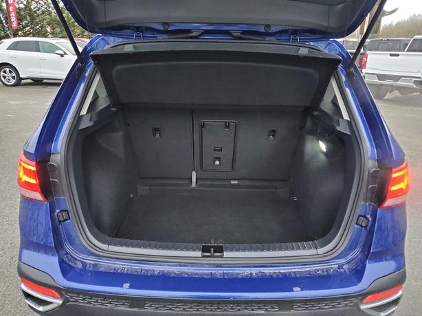 2024 Volkswagen Taos Comfortline FWD - Heated Seats image 8