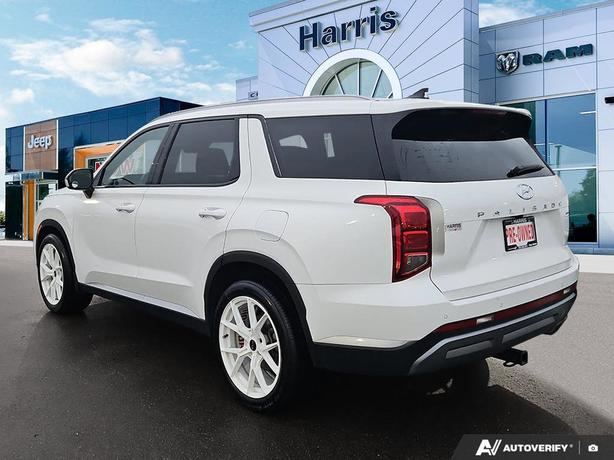 2023 Hyundai Palisade Preferred 8-Passenger AWD | Adaptive Cruise Control! image 4