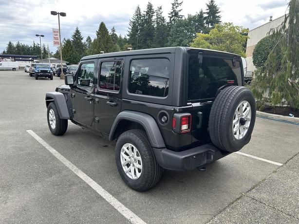 2023 Jeep Wrangler Sport S image 3