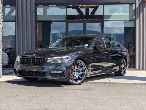 2018 BMW 5 Series 540i xDrive - No Accidents, Sunroof, Heated Seats image 1