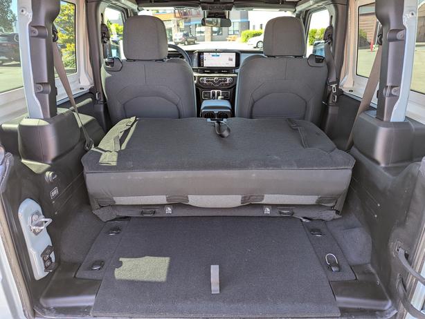 2024 Jeep Wrangler Sport S - Heated Seats, Automatic, Remote Start image 8