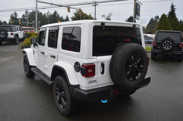 2024 Jeep Wrangler 4xe Sahara image 3