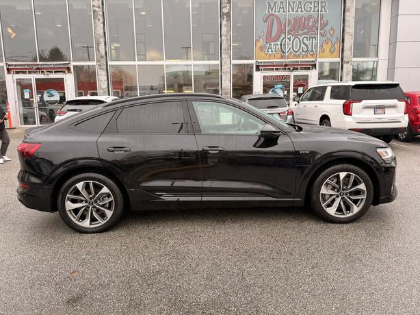 2022 Audi e-tron Sportback image 5