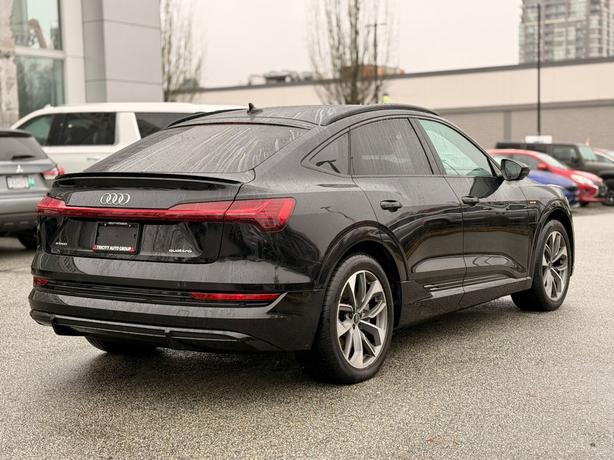 2022 Audi e-tron Sportback image 6