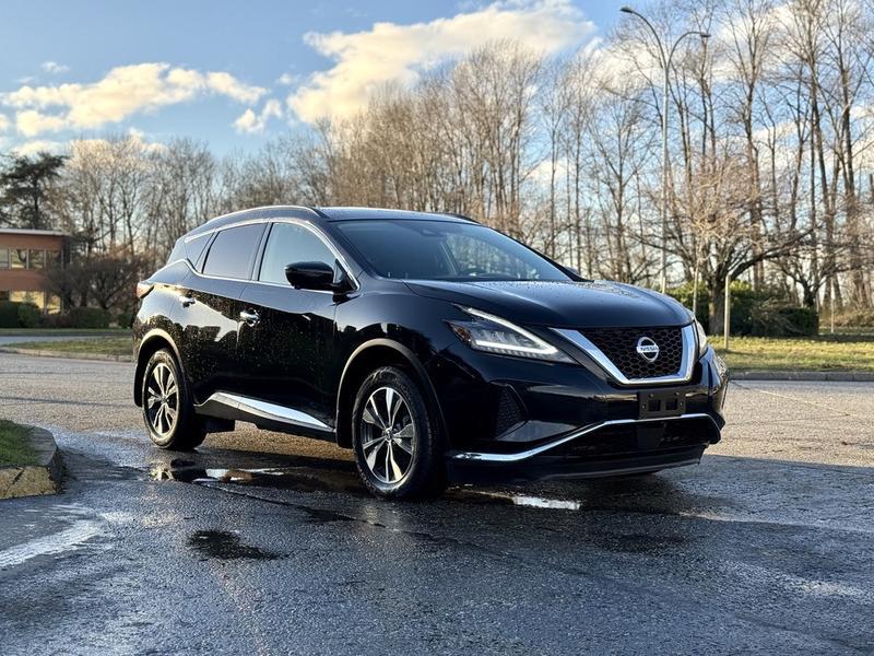 2021 Nissan Murano SV AWD with Moonroof and 360° Camera display photo