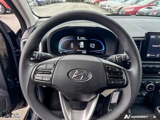 2023 Hyundai Venue Essential FORWARD COLLISION! LANE KEEP ASSIST! BLUETOOTH! WIR image 6