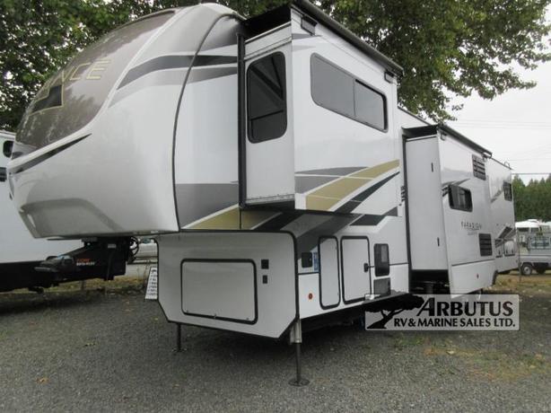 Used 2022 Alliance RV Paradigm 385FL image 3