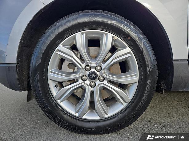 2023 Ford Edge Titanium AWD | Remote Start | Heated Seats! image 6