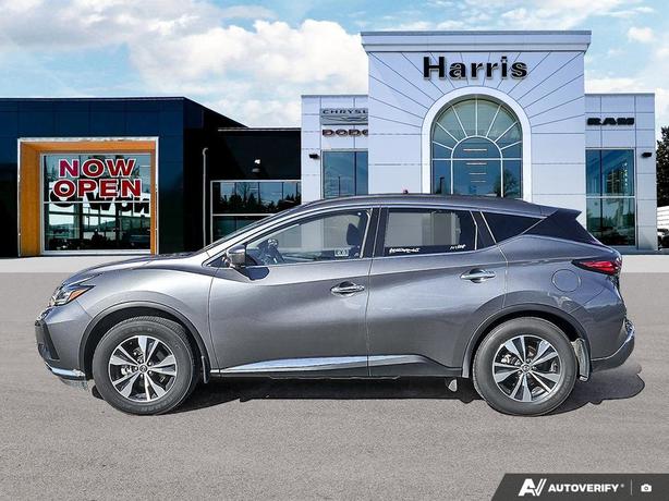 2024 Nissan Murano SV AWD | No Reported Accidents! image 3