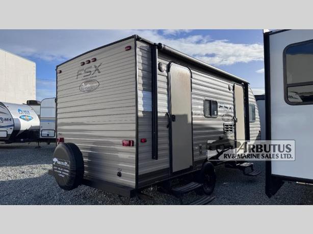 Used 2019 Forest River RV Wildwood 190SS image 6