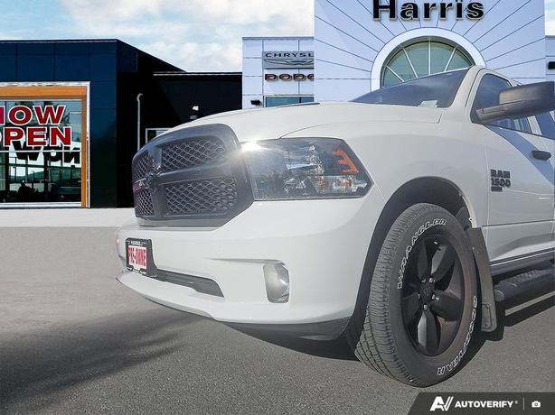 2022 RAM 1500 Classic Express 4x4 Quad Cab 6'4 Box | Cruise Control! image 8