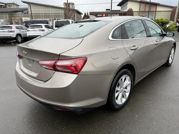 2022 Chevrolet Malibu LT image 5